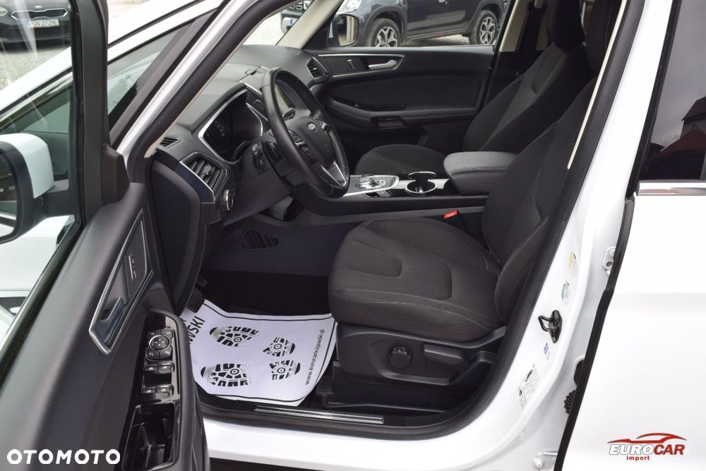Ford S-Max - 10