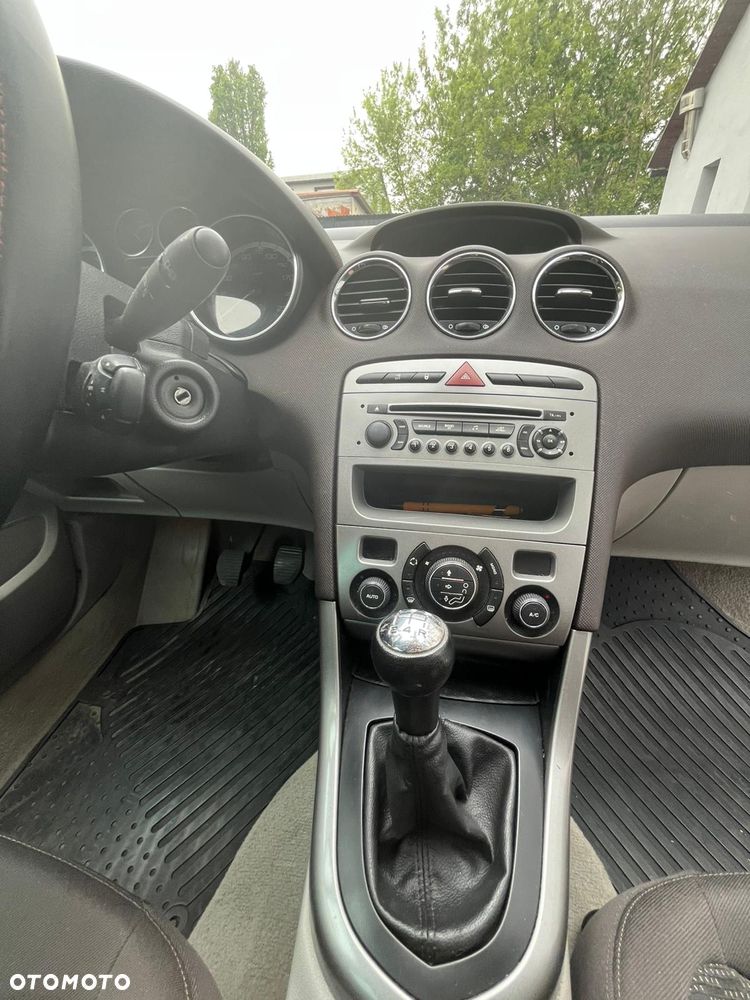 Peugeot 308 1.6 Premium - 11