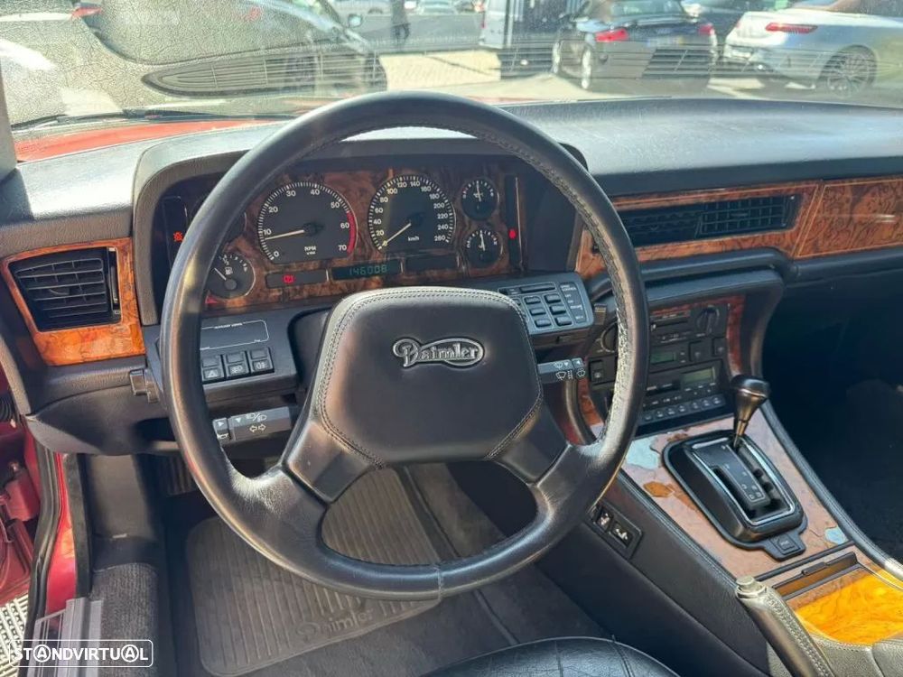Jaguar Daimler 4.0 - 7