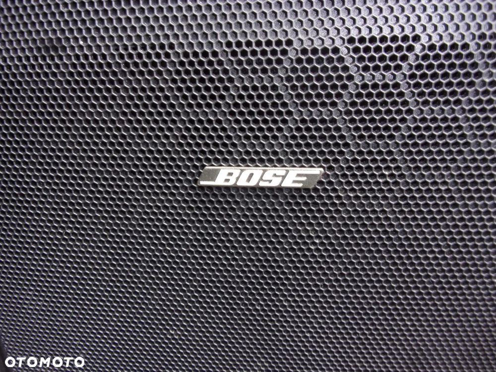 Porsche Cayenne Platinum Edition - 17