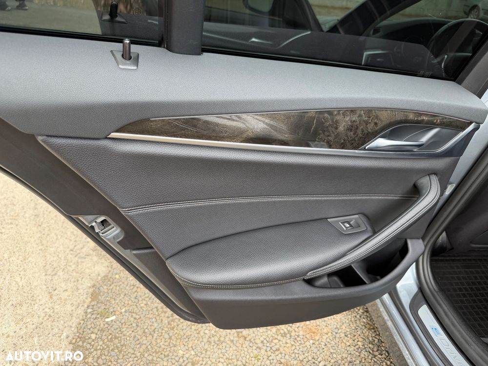 BMW Seria 5 530e AT PHEV - 10