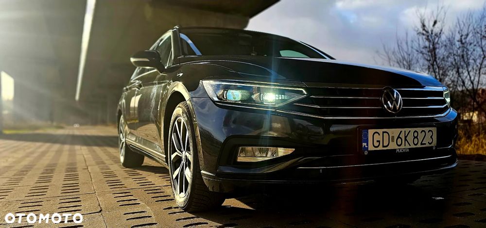 Volkswagen Passat 2.0 TDI EVO Business DSG - 31