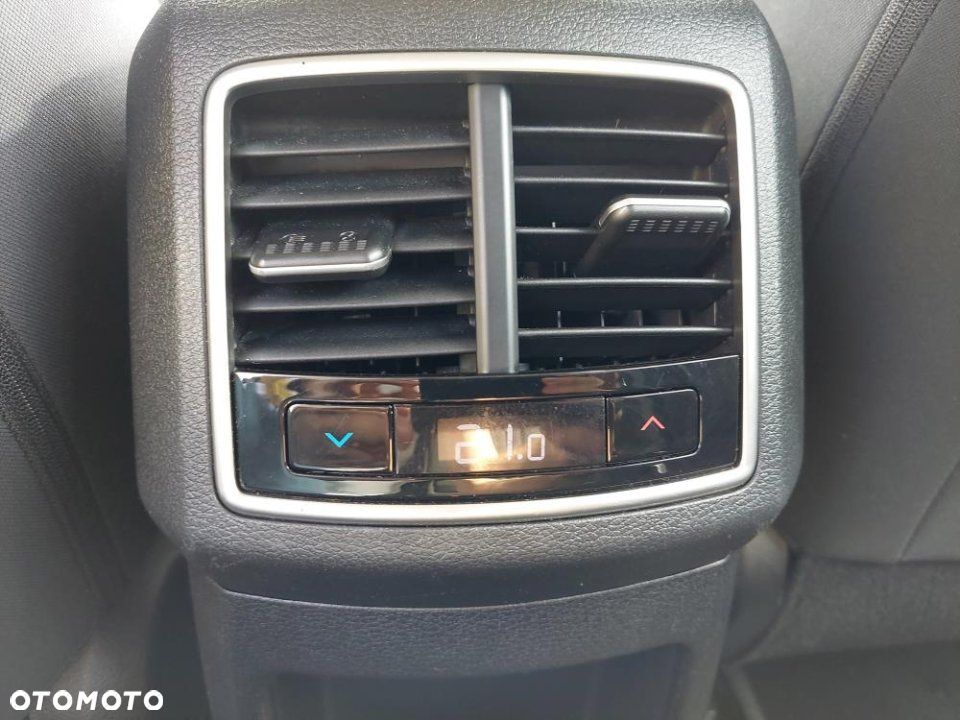 Kia Sportage - 14