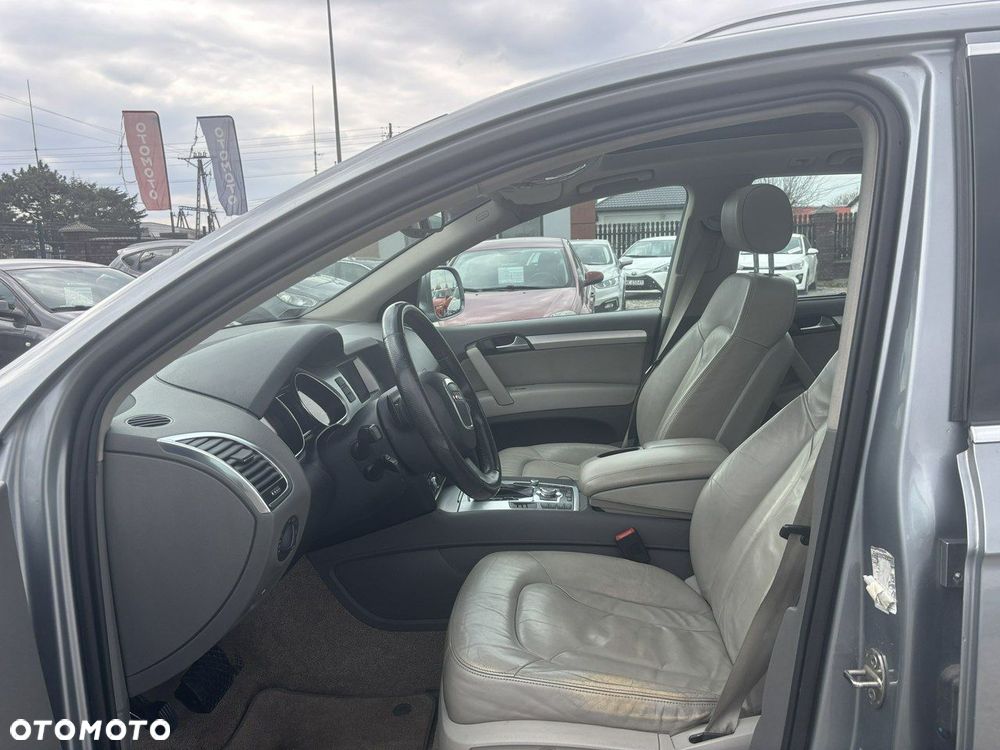 Audi Q7 - 19