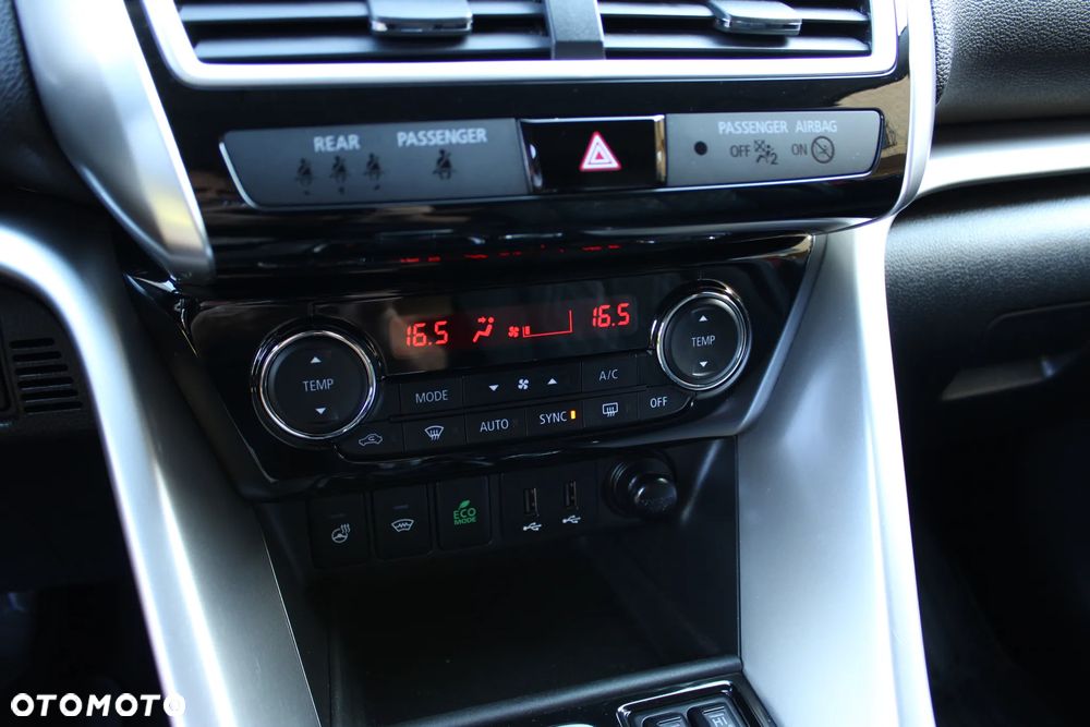 Mitsubishi Eclipse Cross 1.5 T Intense Plus CVT 4WD - 32