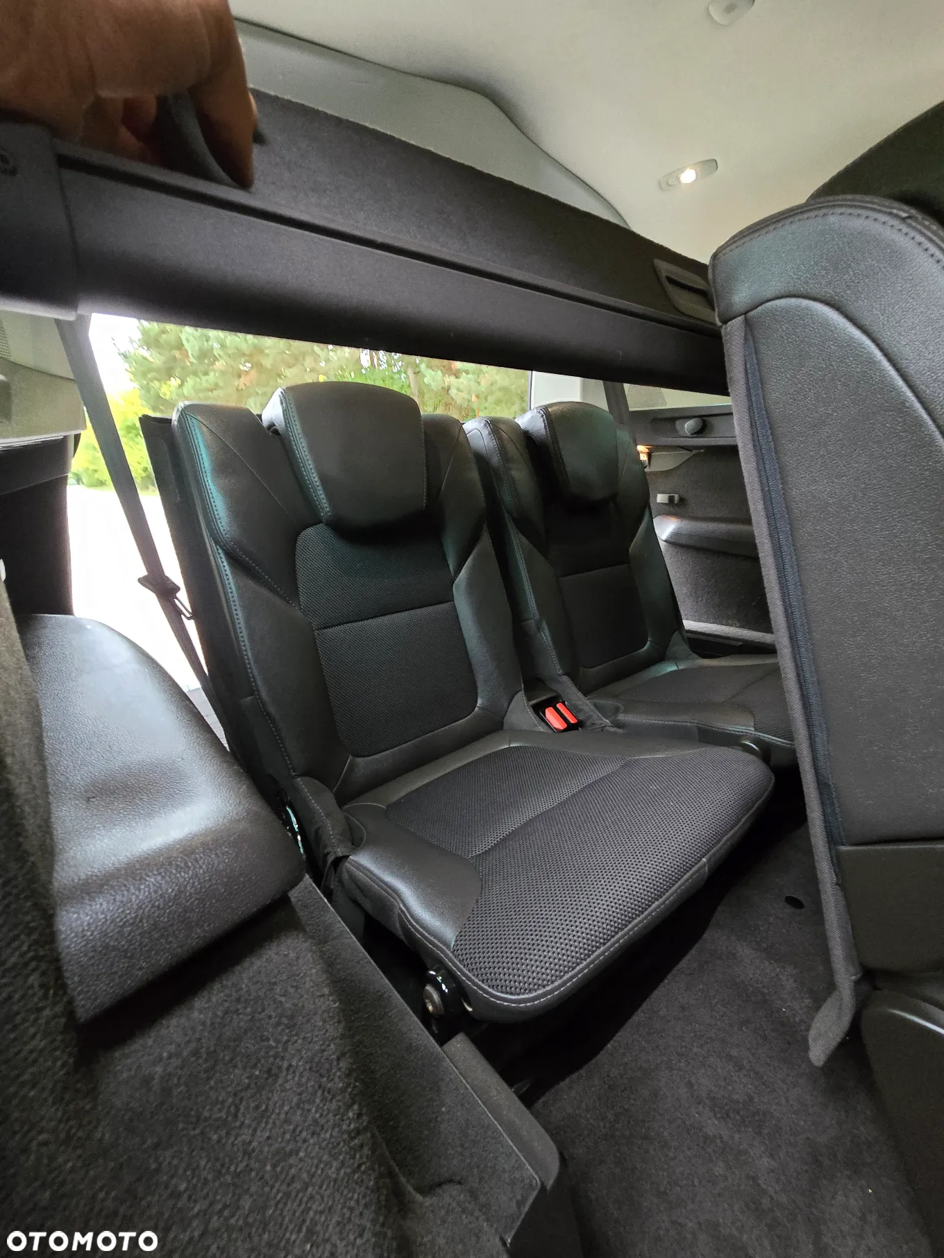 Renault Espace 1.6 dCi Energy Initiale Paris EDC 7os - 23