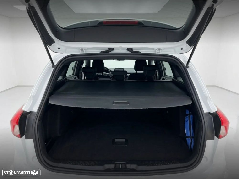 Ford Focus SW 1.5 TDCi EcoBlue ST-Line - 15