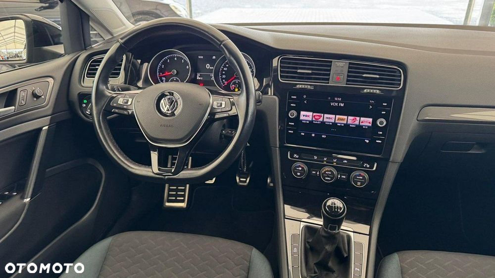 Volkswagen Golf 1.5 TSI BMT IQ Drive - 13