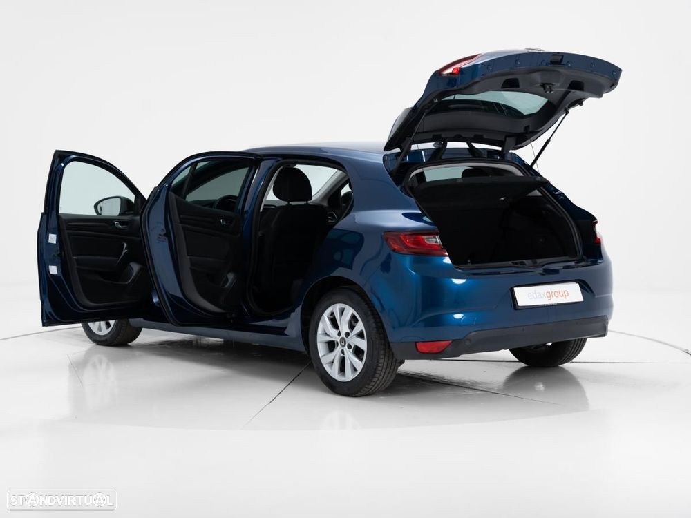 Renault Mégane 1.5 Blue dCi Limited - 6