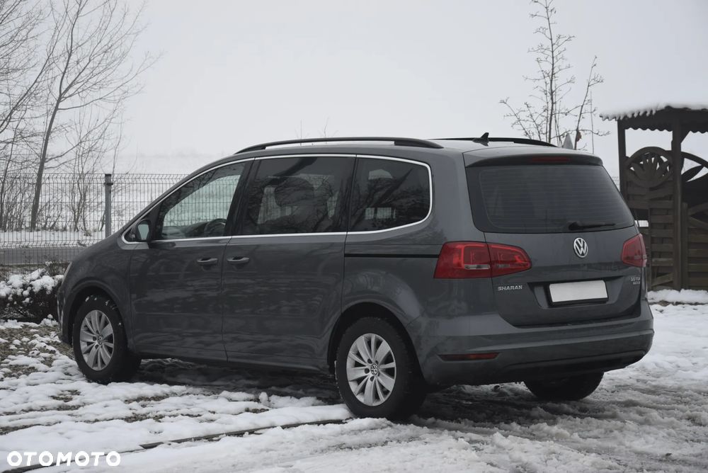 Volkswagen Sharan 2.0 TDI Highline DSG - 26