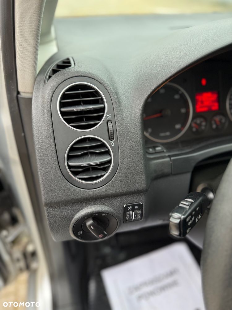 Volkswagen Golf Plus 1.9 TDI Edition - 30