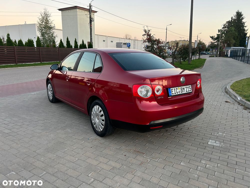 Volkswagen Jetta 2005 photo 4