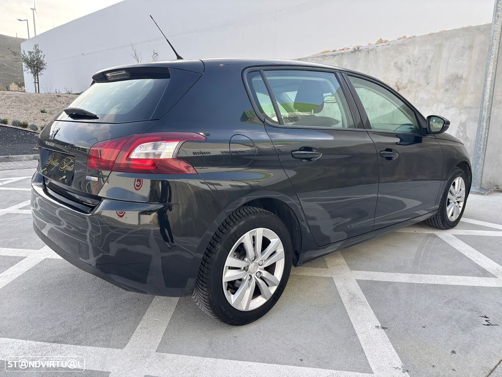 Peugeot 308 1.2 PureTech Style - 15