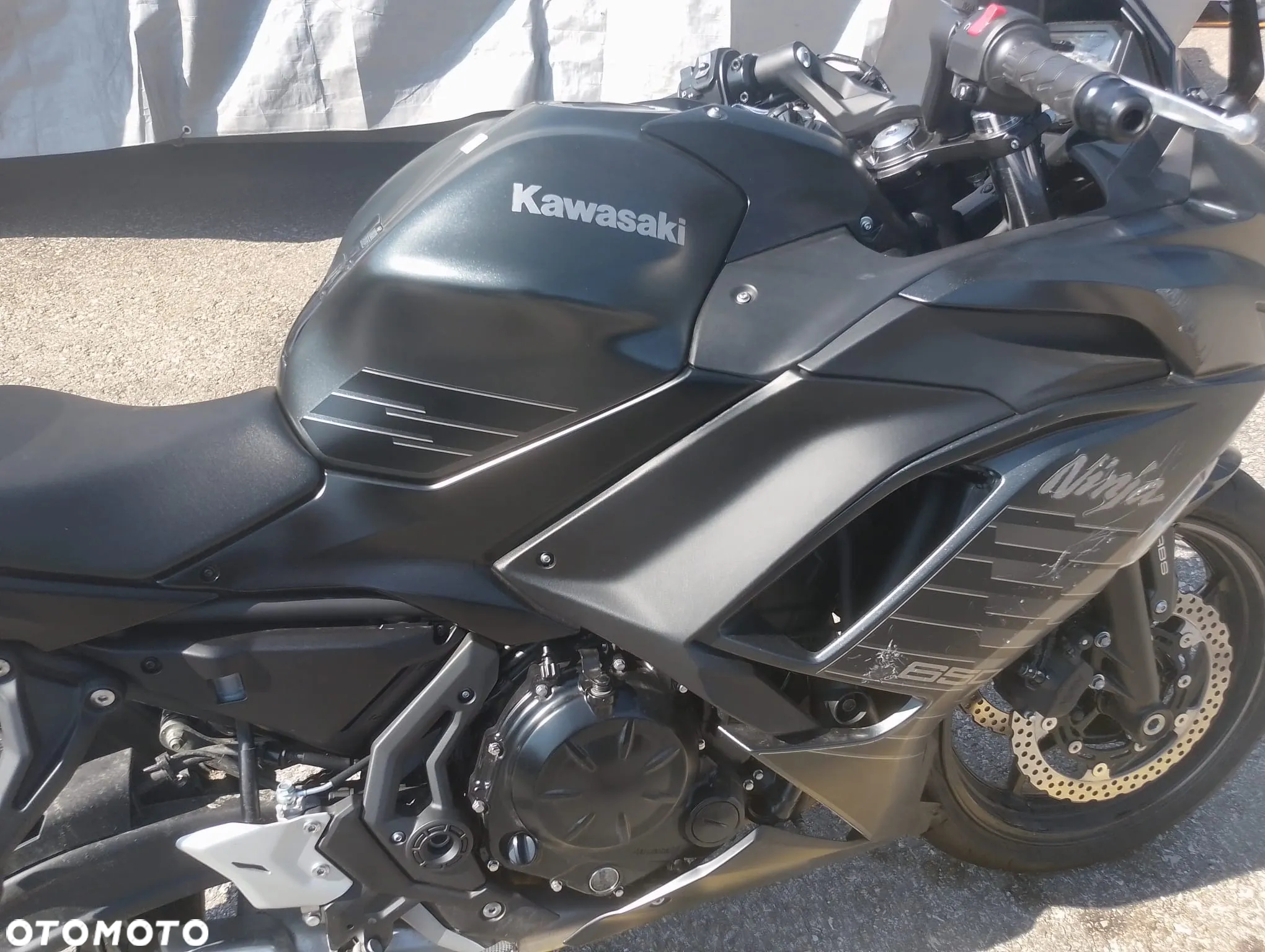 Kawasaki Ninja - 6