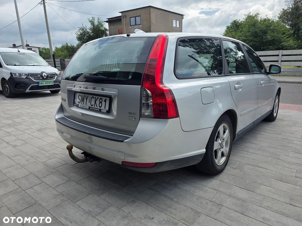 Volvo V50 1.6D DPF DRIVe - 4