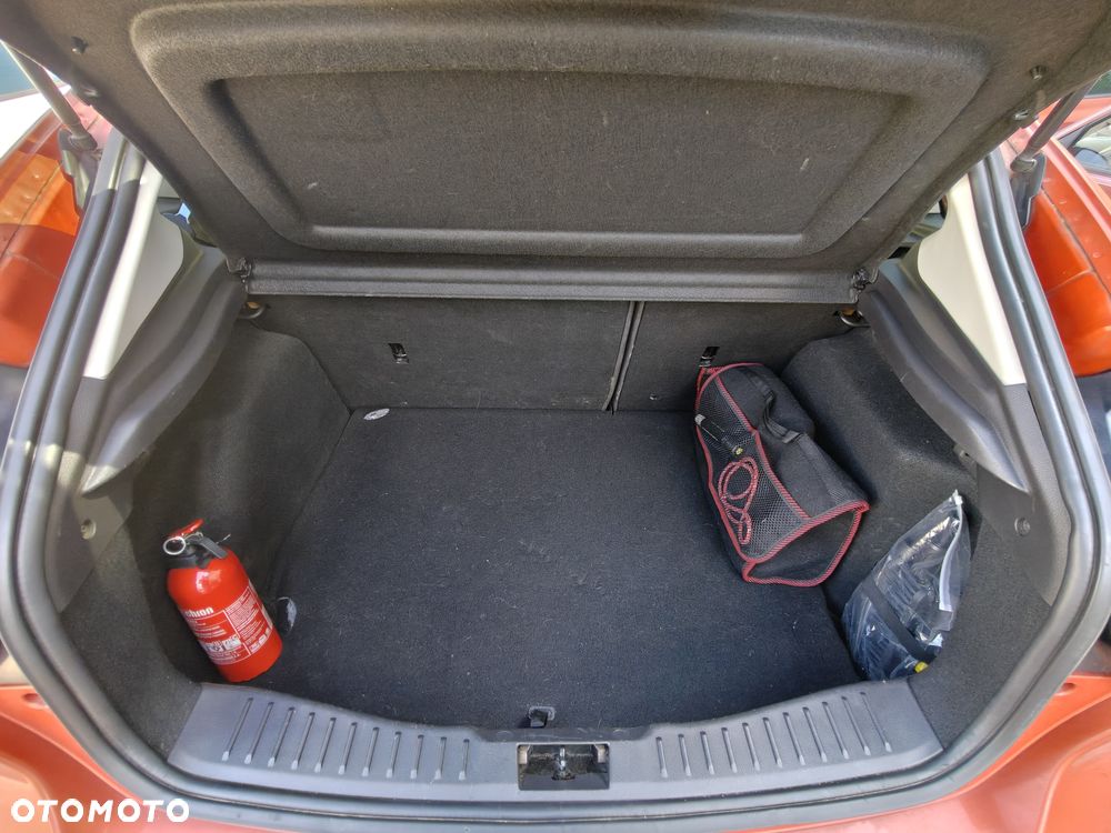Ford Focus 1.0 EcoBoost Titanium - 10