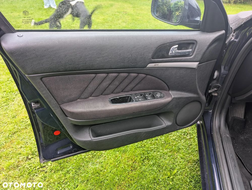 Alfa Romeo 159 1.9JTS Impression - 10