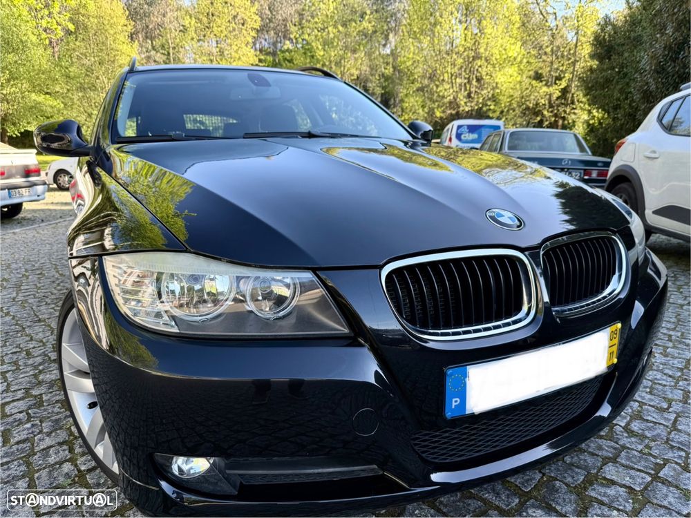 BMW 318 d LifeStyle - 15