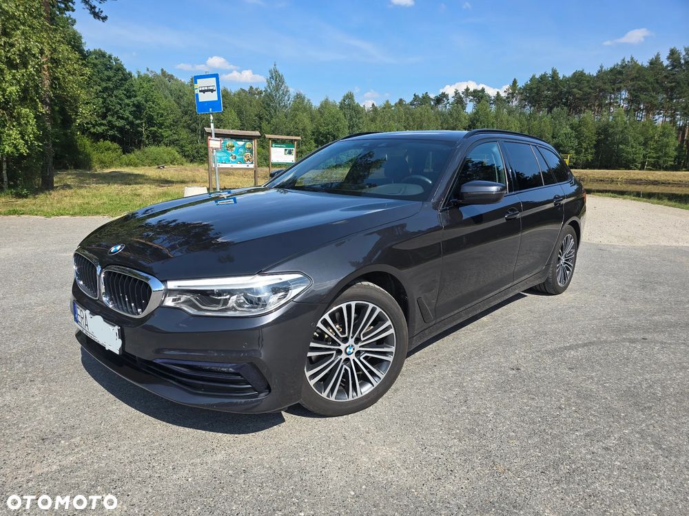 BMW Seria 5 520d Sport Line - 1