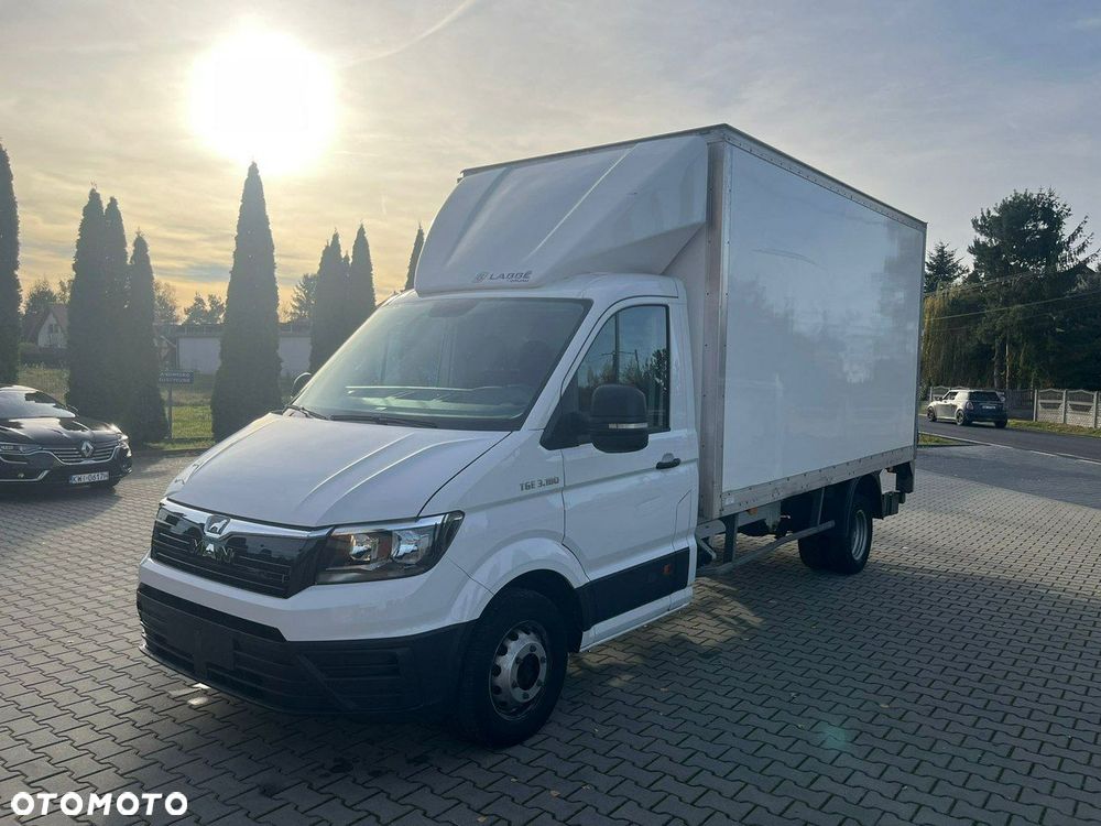 Volkswagen Crafter - 1