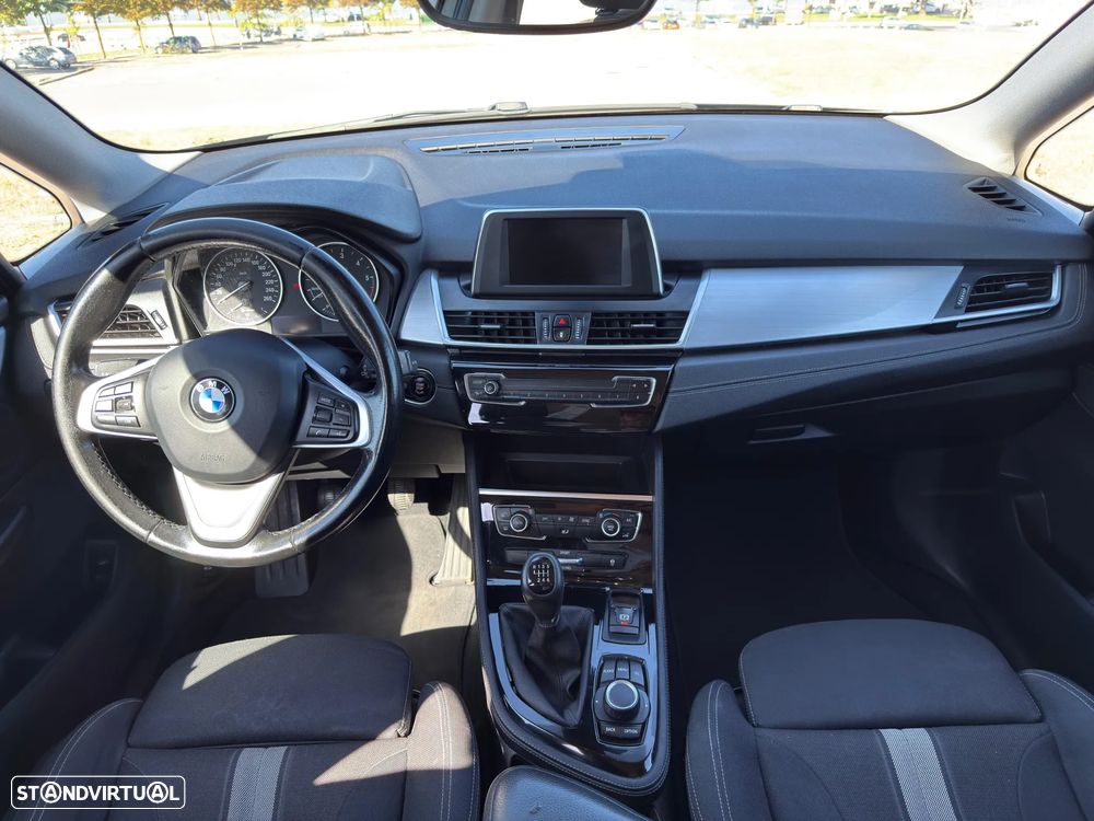 BMW 216 Active Tourer d Line Sport - 2