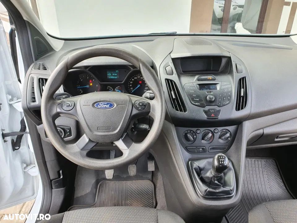 Ford Tourneo Connect - 13