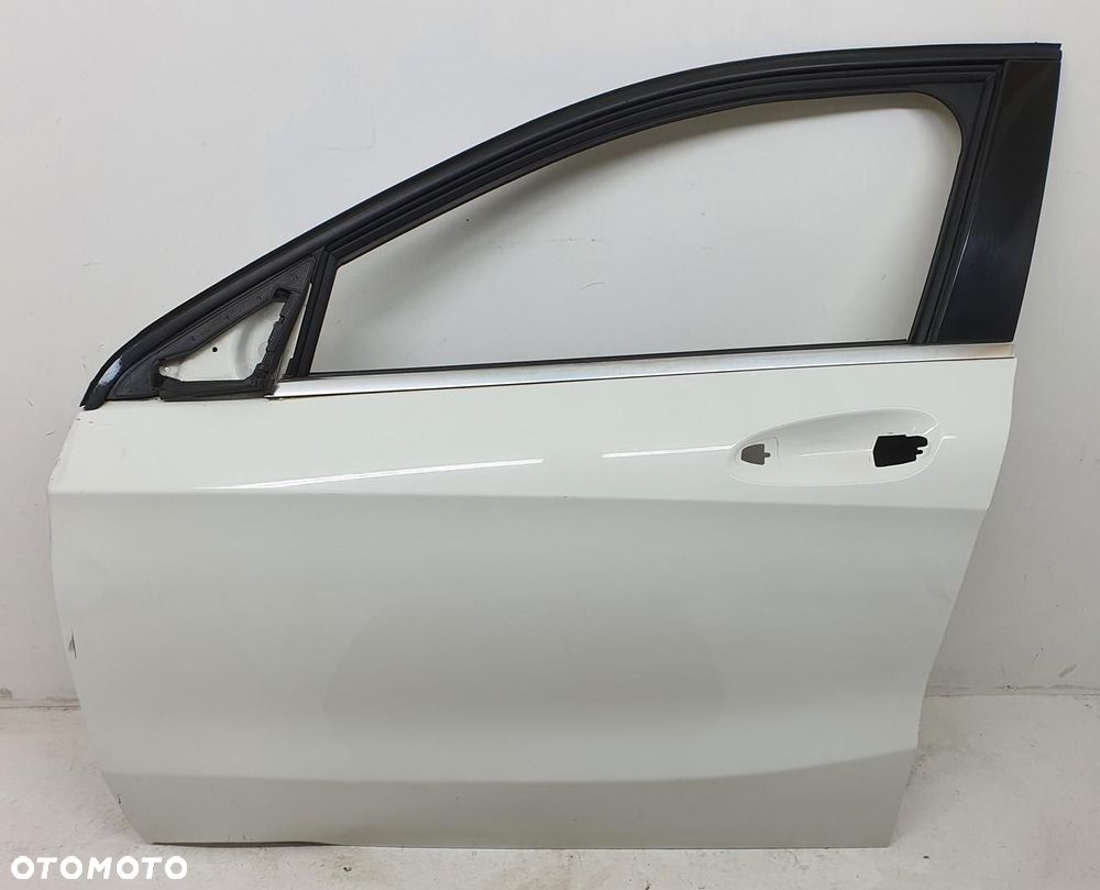 DRZWI LEWY PRZÓD PRZEDNIE 650 MERCEDES W176 - 1