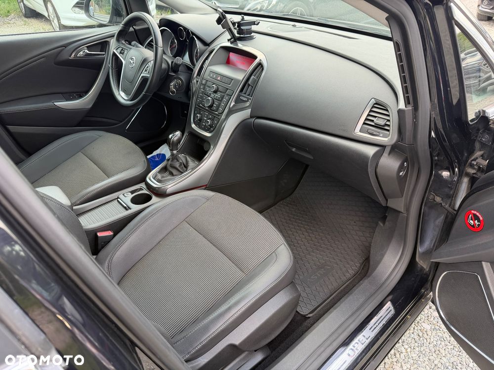 Opel Astra 1.4 Turbo Edition Sport - 25
