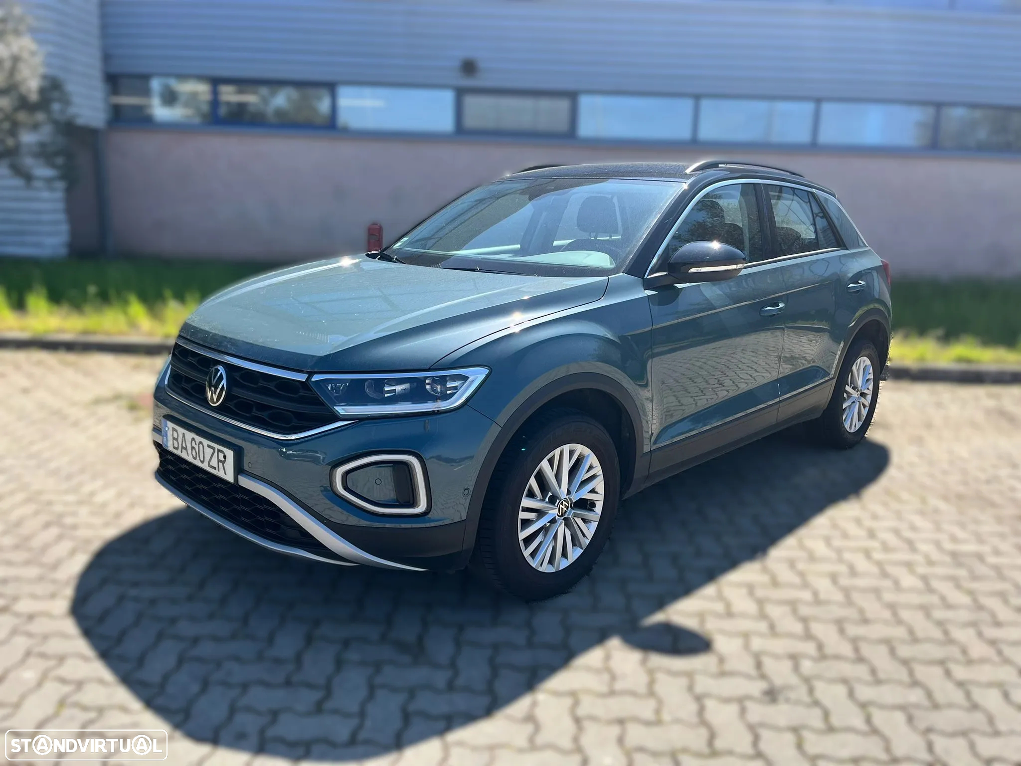 VW T-Roc - 3