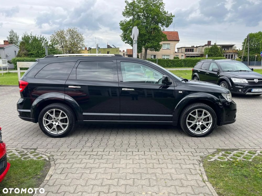 Fiat Freemont 2.0 Multijet 16V DPF Automatik Allrad Lounge - 4