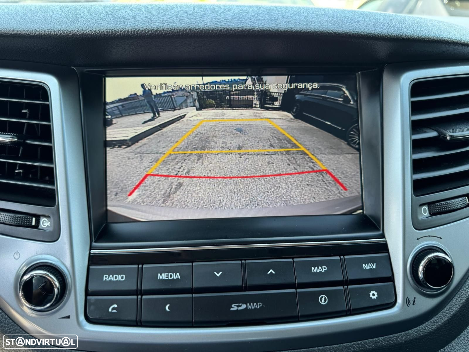 Hyundai Tucson 1.7 CRDi Creative Plus - 27