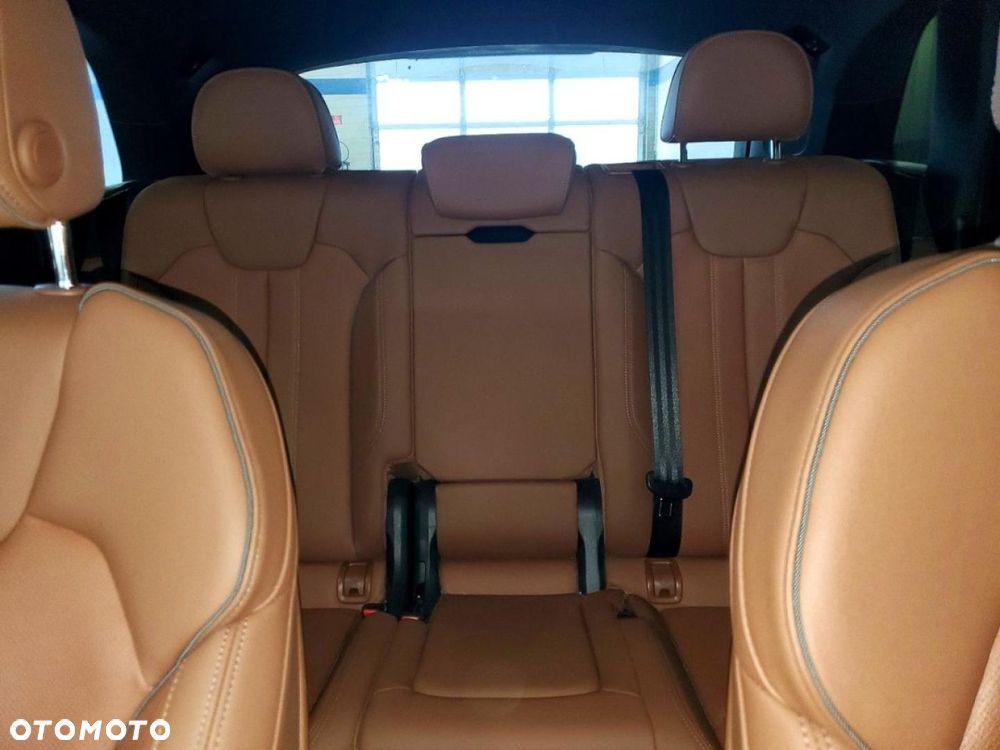 Audi Q5 - 9