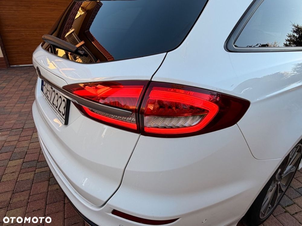 Ford Mondeo - 12