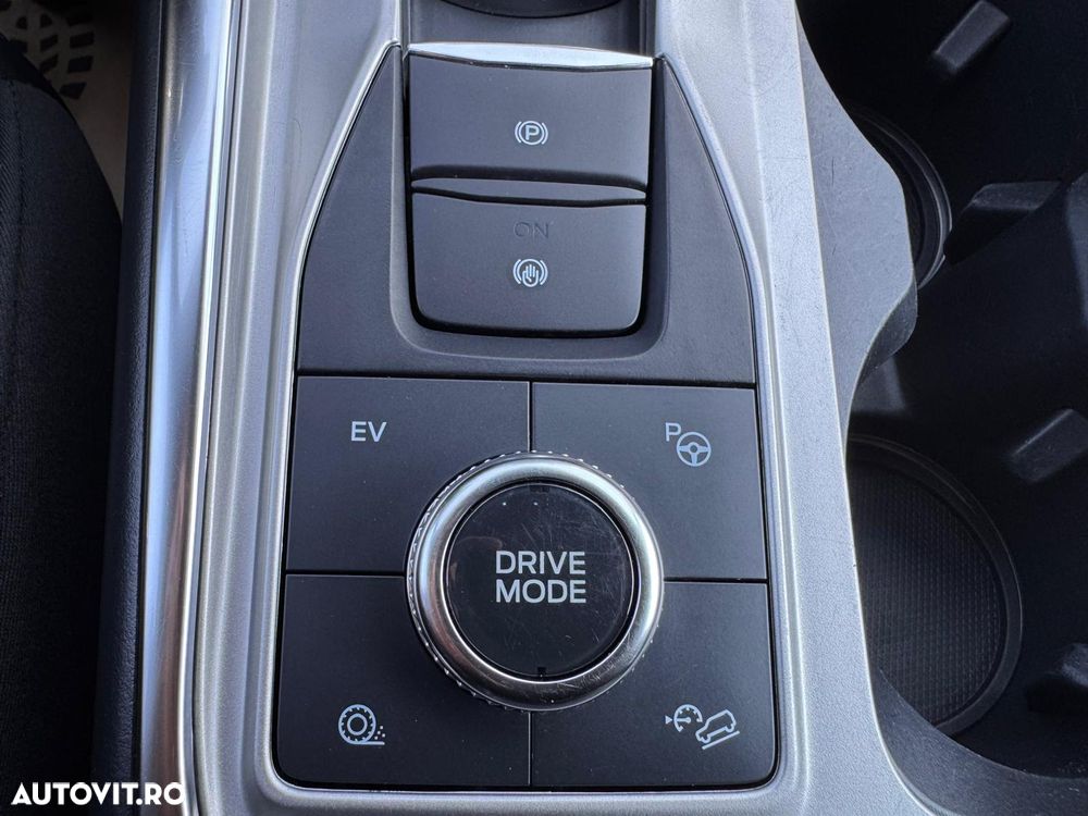 Ford Explorer EcoBoost Plug-in Hybrid PLATINUM - 35