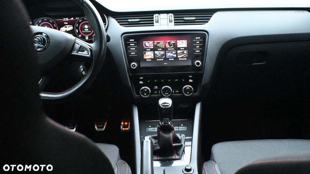 Skoda Octavia 2.0 TSI RS 245 - 30