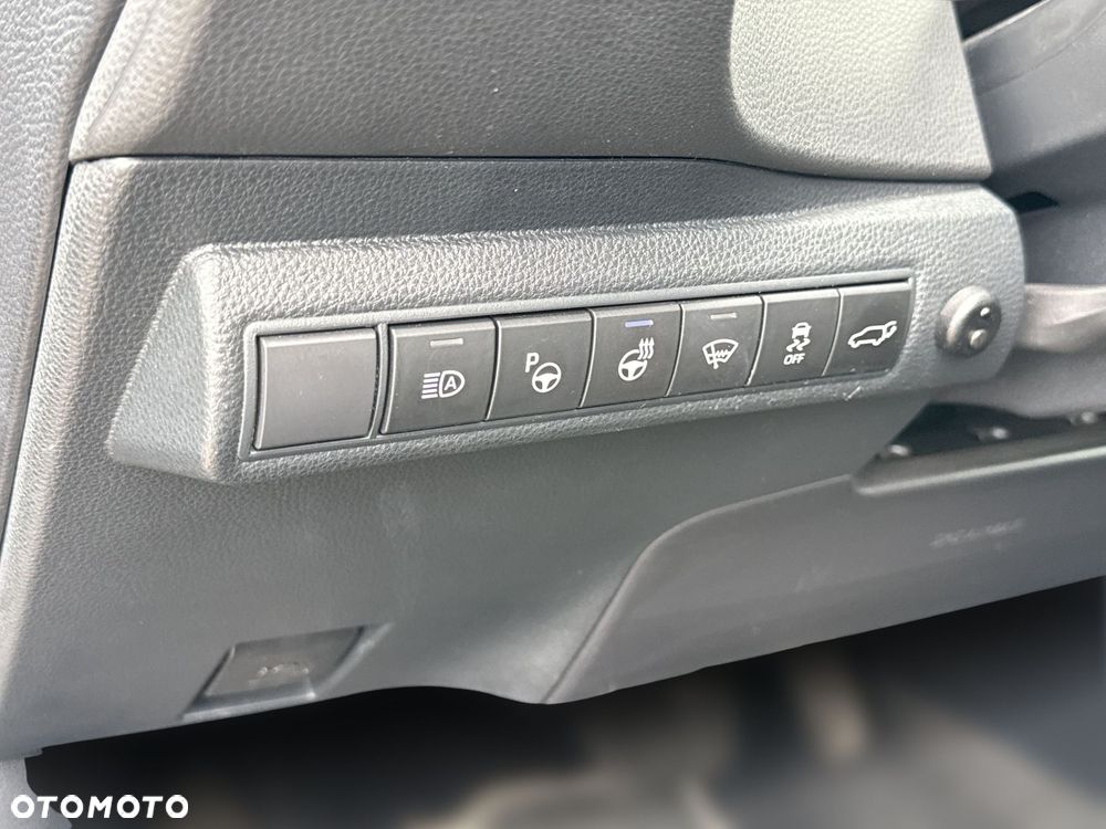 Toyota Corolla - 25