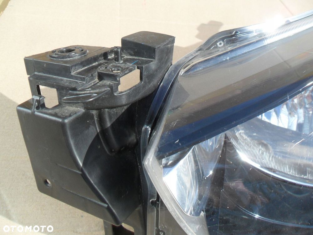 mazda 2 lampa lewa zwykla - 13