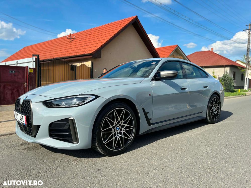 BMW M4 M440i xDrive - 2