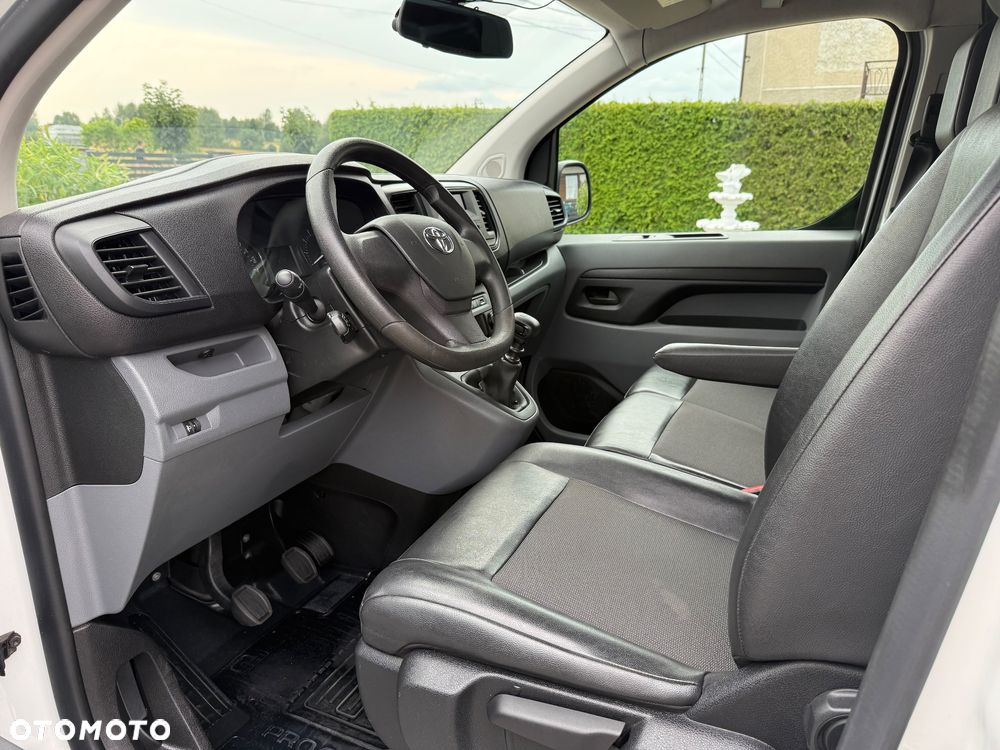 Toyota Proace - 11