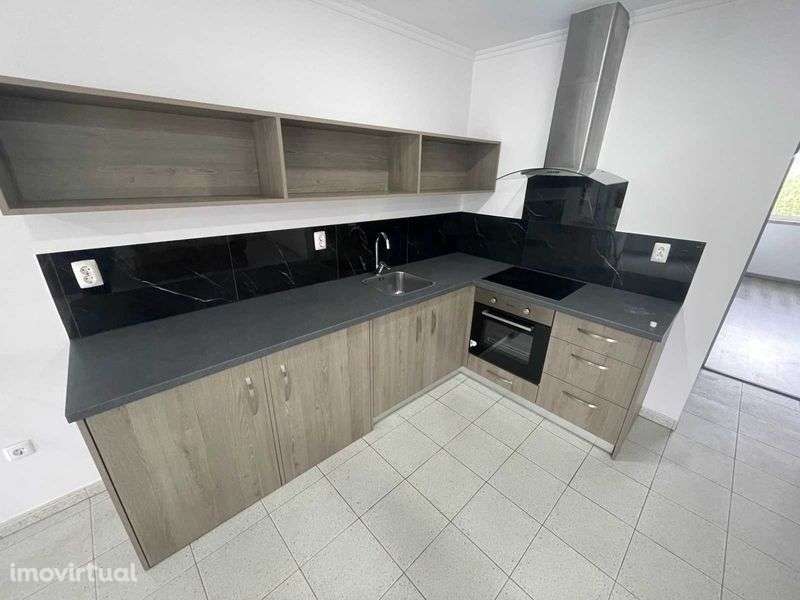 T2 para Arrendamento – Centro do Sabugal (Guarda) - Grande imagem: 2/8