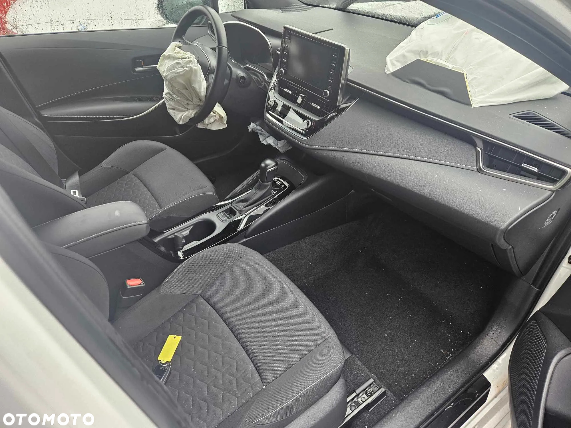 Toyota Corolla 1.8 Hybrid Business Edition - 5