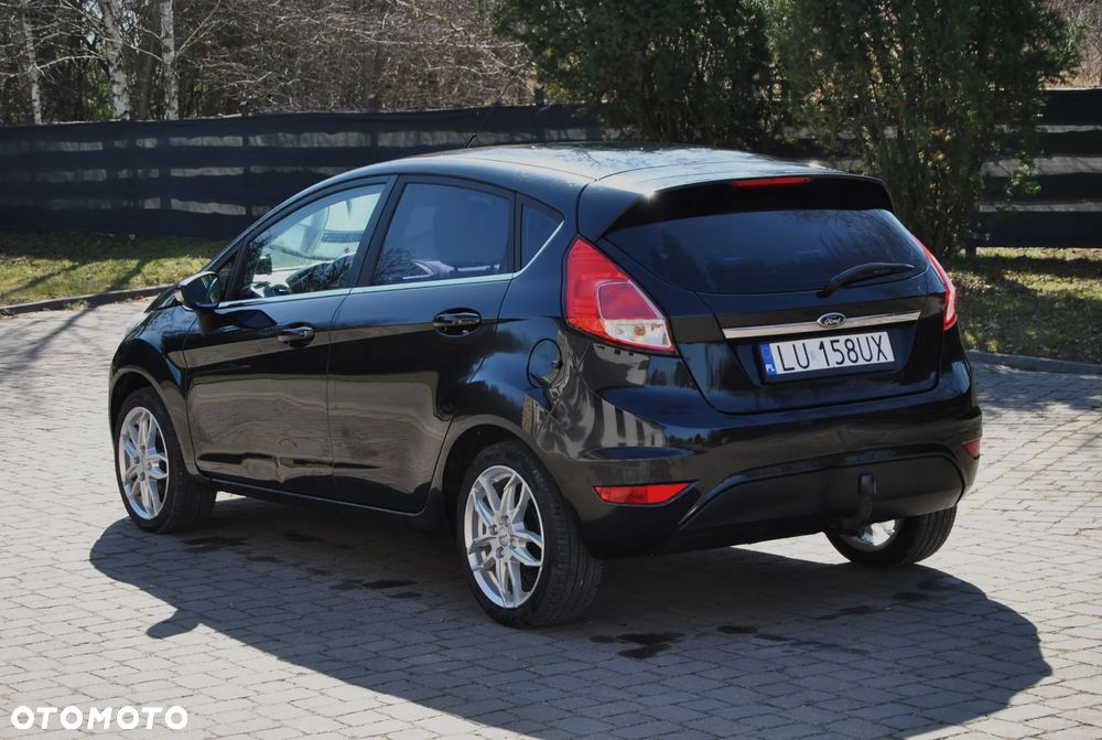Ford Fiesta - 4