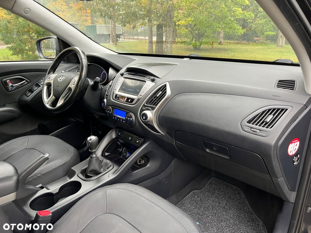 Hyundai ix35 2.0 CRDi Premium 2WD - 16