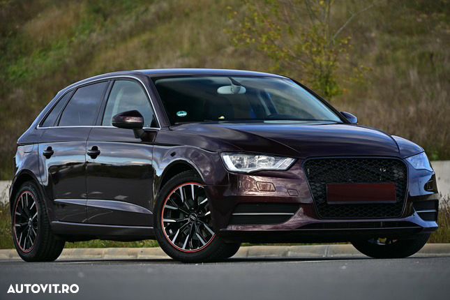 Audi A3 1.6 TDI S-Tronic Attraction - 20