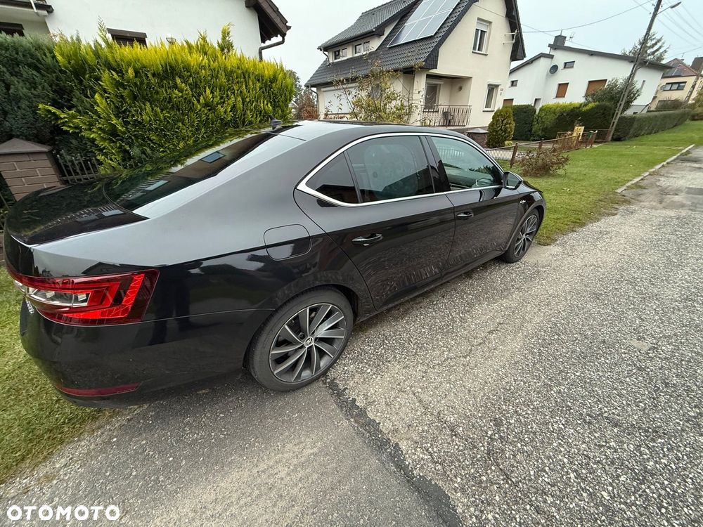 Skoda Superb 2.0 TDI L&K DSG - 4