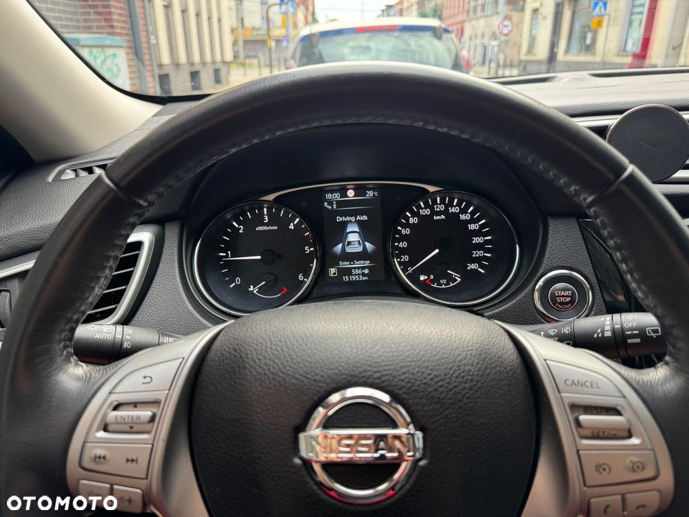 Nissan X-Trail 2.0 dCi Tekna 2WD Xtronic 7os - 16