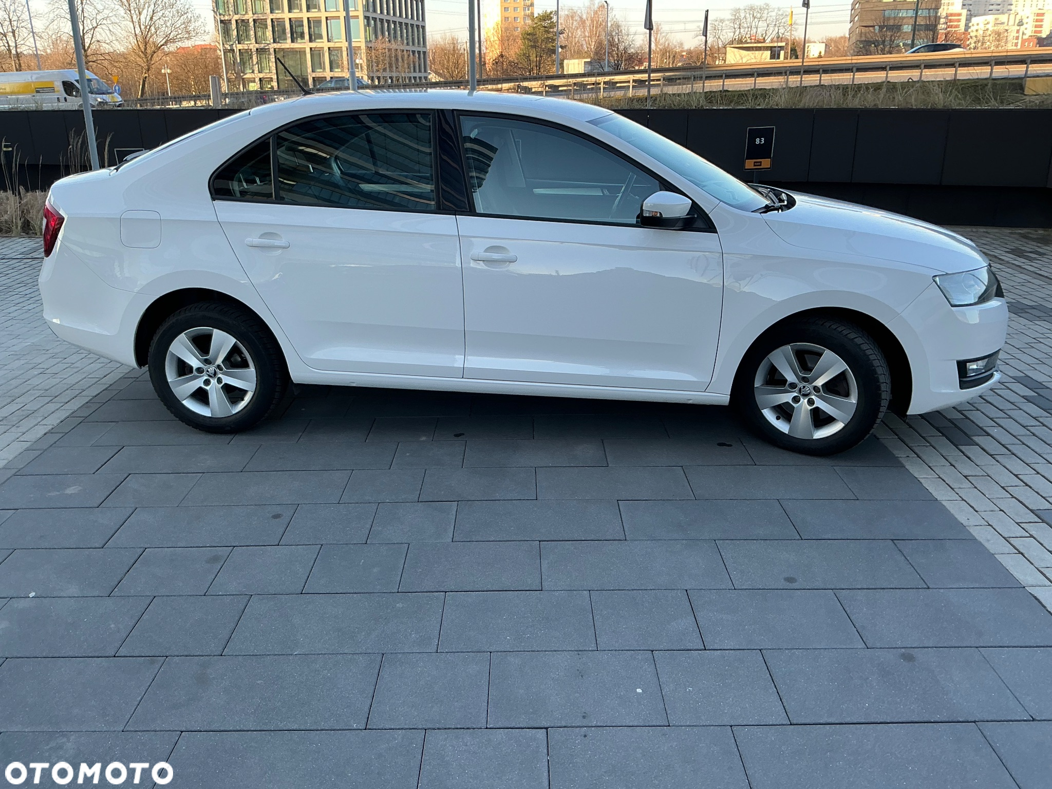 Skoda RAPID 1.0 TSI Ambition - 11