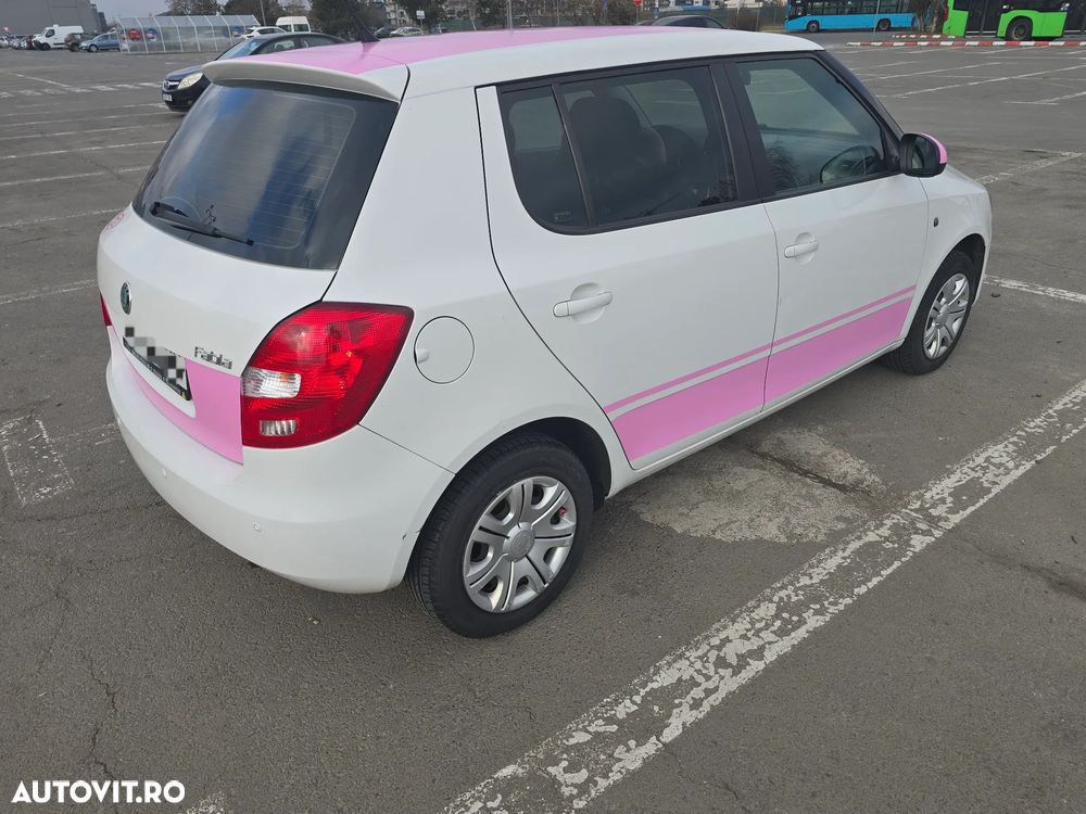 Skoda Fabia 1.2 HTP Active - 7