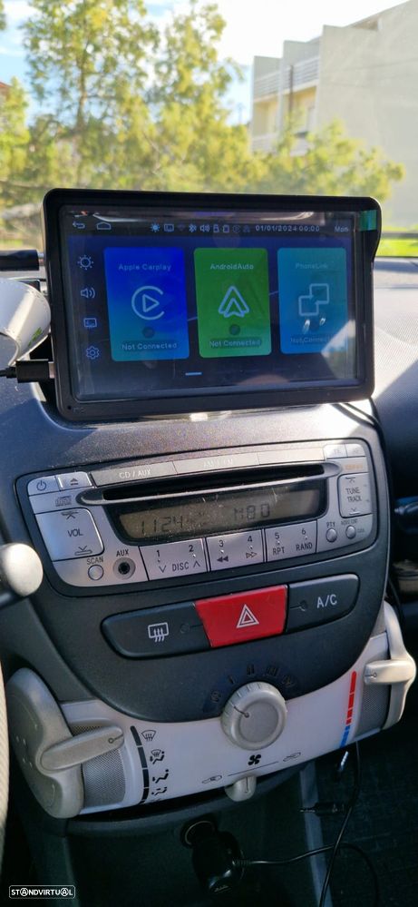 Toyota Aygo 1.0 + AC - 9