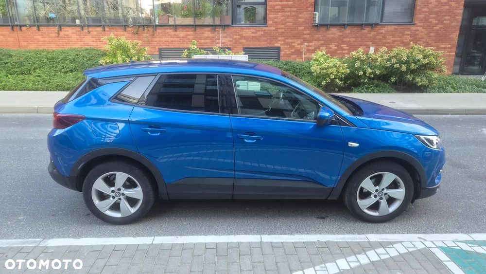 Opel Grandland X 1.2 T GPF Design&Tech S&S - 20